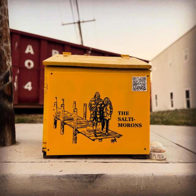 Saltbox Art on Ash St. and W. 36th St., Hampden.
Title: The Baltimorons
Artist: Juliet Ames (@thebrokenplate_jules)
Posting this criminally late. The Baltimorons is a soon-to-be holiday classic co-written by and starring Baltimore’s own Michael Strassner (@strasshola) and filmed around Hampden. Scan the QR code for a walking tour of locations used pulled together by the Hampden Village Merchants Association (@shop_hampden).
#baltimoresaltbox #saltboxart #hampden #baltimorons #baltimore