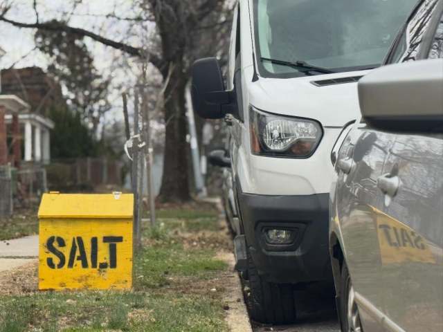 Saltbox on E. 35th St., Waverly.
Want some Baltimore Saltbox merch? Check out the link the Bio for t-shirts, totes, and onesies. 100% proceeds goes to support Moveable Feast.
And hope you see you at the Saltbox Concern Vol. 2 zine release event at Atomic this Saturday, March 21st., 6-8pm. Link to event details in Bio.
#tlas #baltimoresaltbox #waverly #saltbox #baltimore