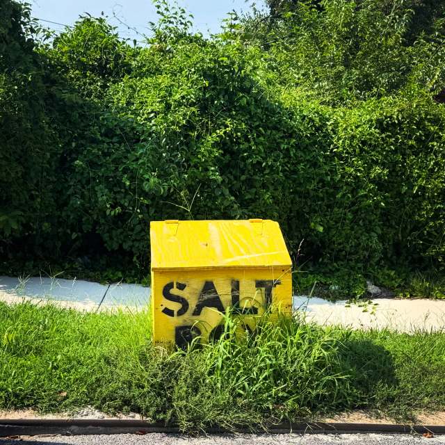 Saltbox on Chilton St., Coldstream Homestead Montebello (CHM?).

Is calling this area CHM a thing IRL, or is the internet being clever? 

#baltimoresaltbox #saltbox #coldstreamhomesteadmontebello #baltimore